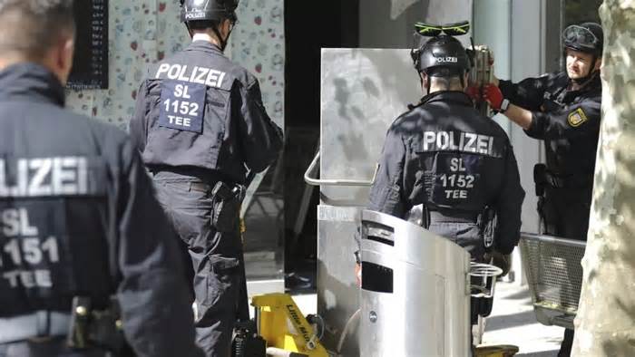 An ninh Đức bắt giữ thêm 3 đối tượng nghi âm mưu đảo chính