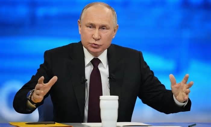 Ông Putin tuyên bố biến Nga thành cường quốc tự chủ