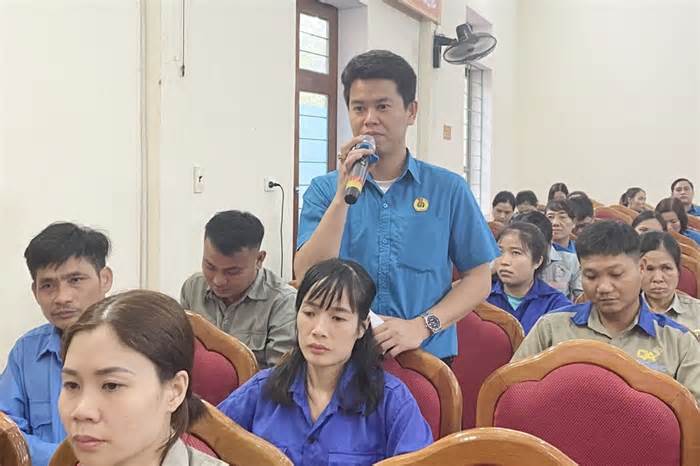 Đối thoại với đoàn viên, công nhân viên chức lao động ở thị xã Hồng Lĩnh