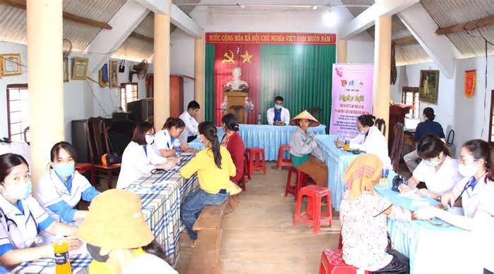 Thầy thuốc trẻ tỉnh Đắk Lắk tình nguyện vì sức khỏe cộng đồng