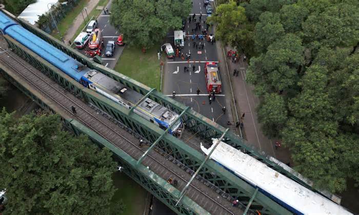 Hai tàu hỏa va chạm ở Argentina, 57 người bị thương