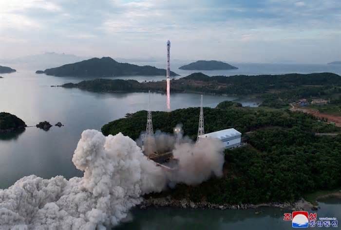 Hàn Quốc: Rộ tin Triều Tiên chuẩn bị phóng vệ tinh do thám thứ ba nhằm ‘truyền tải thông điệp chính trị’
