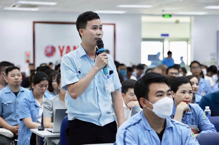 Hà Nội: Đối thoại giải quyết các vấn đề 'nóng' của công nhân, lao động