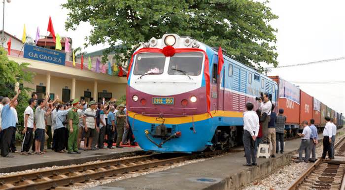 Đường sắt khai trương đoàn tàu từ ga Cao Xá tham gia hành trình liên vận quốc tế