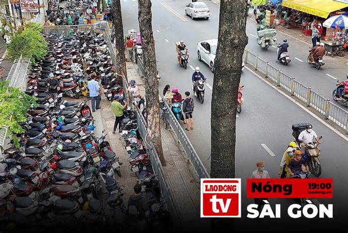Nóng Sài Gòn: Hàng loạt vướng mắc về quy định pháp luật khi thu phí vỉa hè
