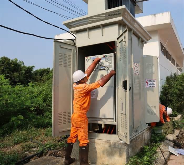Sẵn sàng phương án đảm bảo điện phục vụ Kỷ niệm 70 năm chiến thắng Điện Biên Phủ