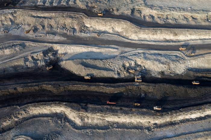Vụ sập mỏ than tại Trung Quốc: 2 người thiệt mạng, 53 người mất tích