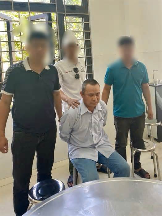 Nghi phạm sát hại hàng xóm bị bắt