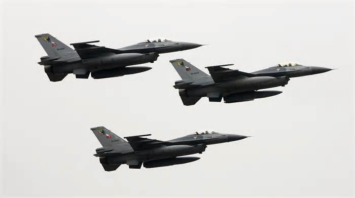 Thổ Nhĩ Kỳ mua 40 tiêm kích F-16 của Mỹ