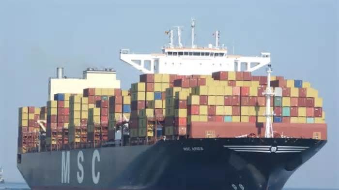 Iran bắt tàu container liên quan Israel