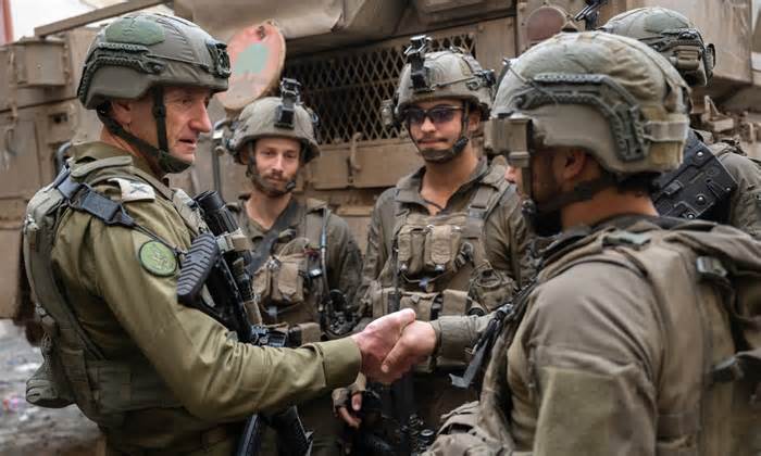 Tư lệnh Israel nêu lý do binh sĩ bắn nhầm ba con tin