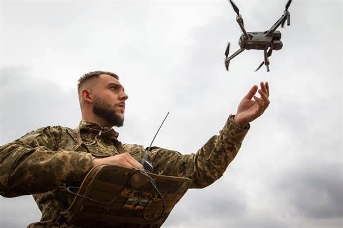 Drone Ukraina có thể tự bay, vượt qua hệ thống gây nhiễu của Nga