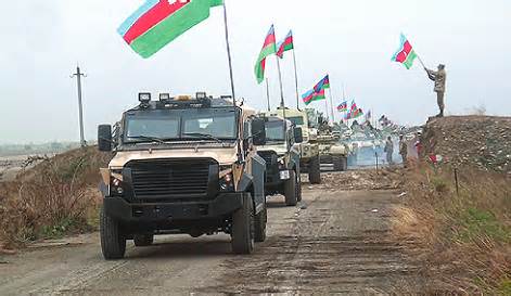Căng thẳng Nagorno-Karabakh: Tổng thống Azerbaijan nêu điều kiện dừng chiến dịch quân sự, Nga sơ tán hơn 2000 người, Baku sẽ ‘tung đòn quyết định’?