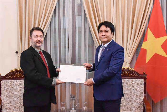 Bộ Ngoại giao tiếp nhận bản sao Thư ủy nhiệm bổ nhiệm Đại sứ tại Việt Nam