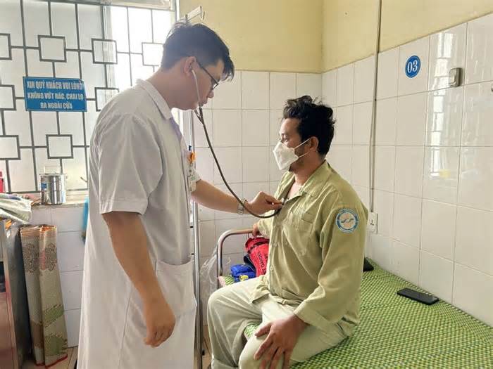 Cứu sống bệnh nhân ở Quảng Ngãi bị cá đuối đâm thủng phổi