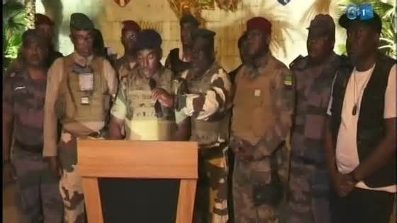Gabon: Một nhóm sỹ quan quân đội tuyên bố lên nắm quyền