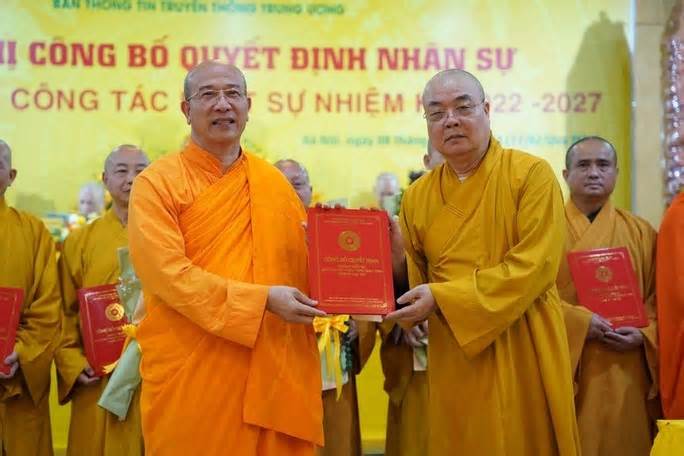 Bản tin 8H: Trụ trì chùa Ba Vàng làm Phó ban Truyền thông Giáo hội Phật giáo Việt Nam