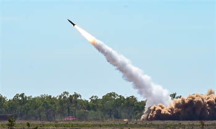 Triều Tiên chỉ trích Mỹ vì chuyển tên lửa tầm xa cho Ukraine