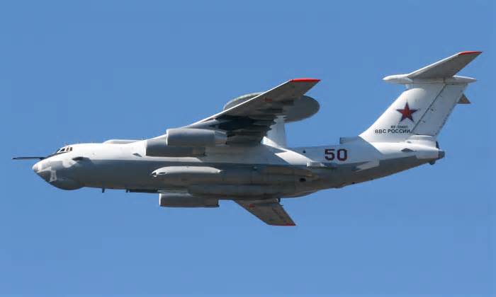 Nga tái triển khai máy bay 'mắt thần' gần tiền tuyến Ukraine