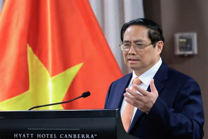 Thủ tướng: Nghiên cứu giải thưởng khoa học cho người Việt ở nước ngoài