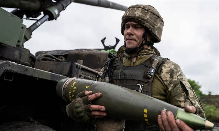 Lính Ukraine nói UAV giúp đạn pháo tăng độ chính xác 250%
