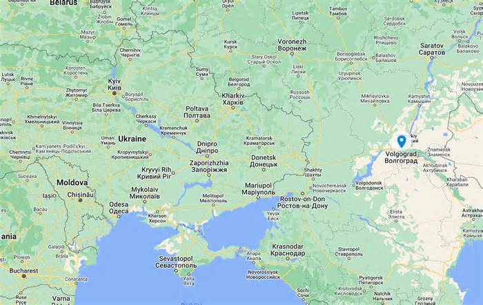 UAV Ukraine tấn công nhà máy lọc dầu lớn của Nga