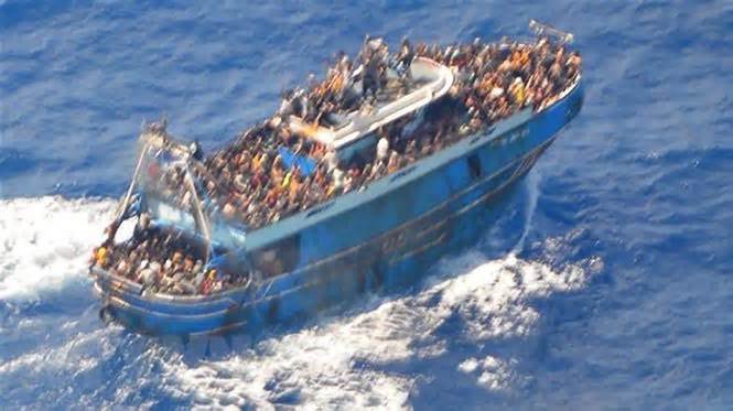 Hy Lạp thống báo tưởng niệm 3 ngày nạn nhân vụ chìm tàu