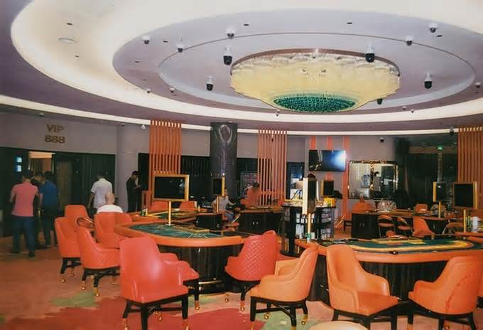 Quảng Ninh: Triệt phá ổ nhóm thuê mặt bằng khách sạn để tổ chức đánh bạc