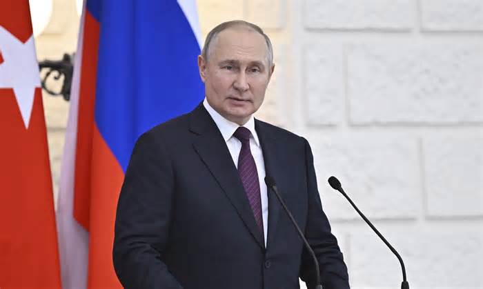Ông Putin nói chiến dịch phản công của Ukraine đã thất bại