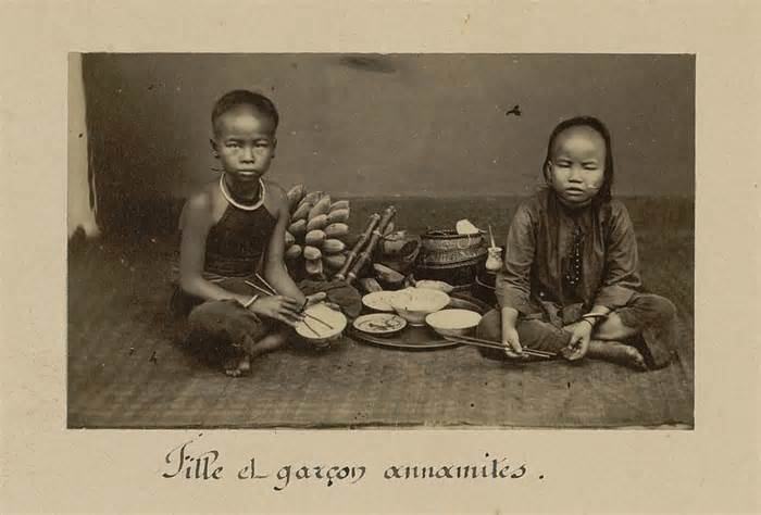 Bộ ảnh vô cùng đặc sắc về trẻ em Việt Nam cuối thế kỷ 19