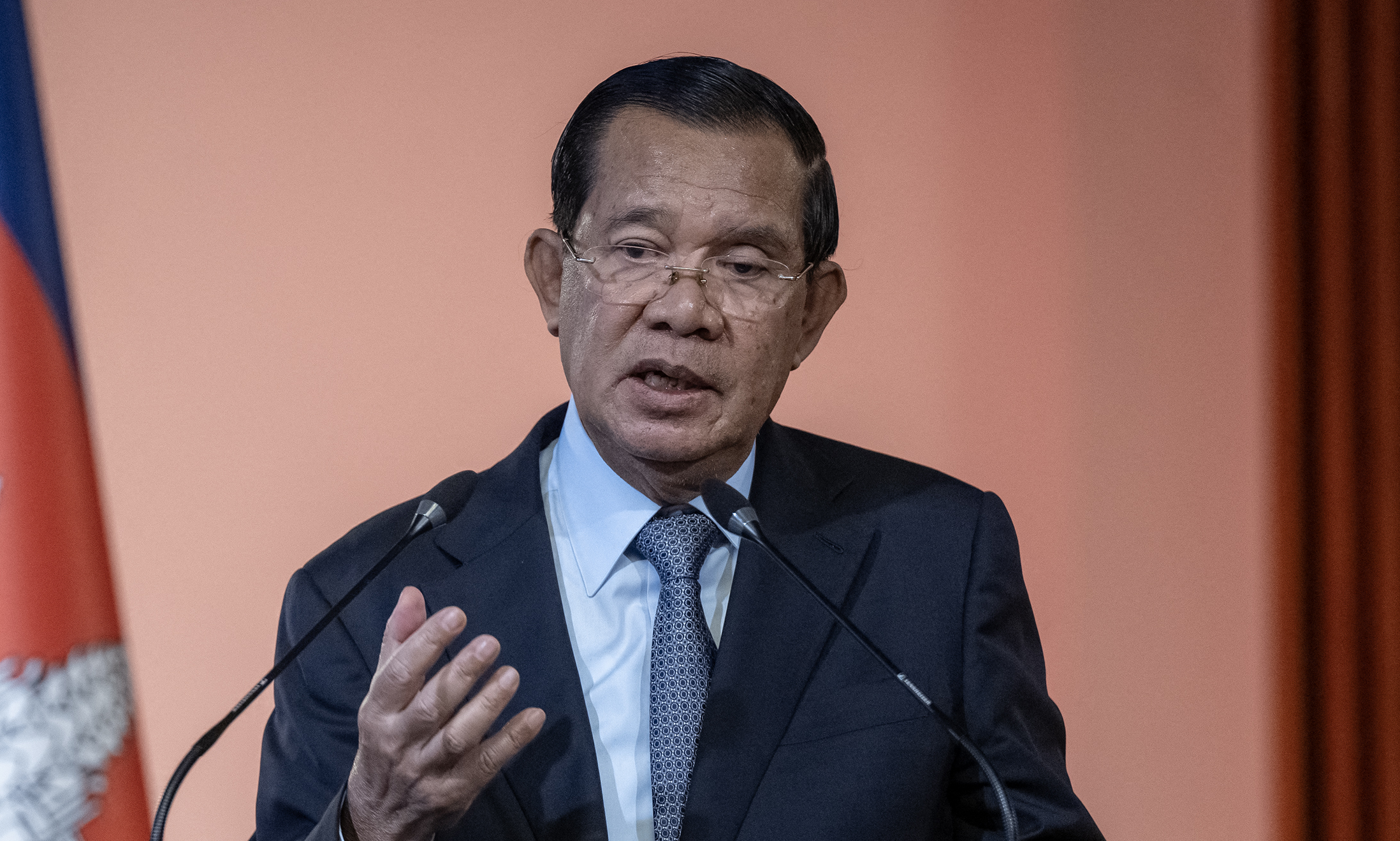 Hun Sen tiết lộ về âm mưu ám sát ông bằng drone