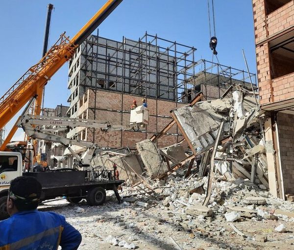 Iran: Sập nhà tại thủ đô Tehran khiến 3 người thiệt mạng