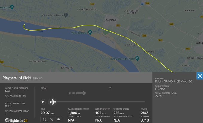 Máy bay du lịch chở 3 người bị rơi ở miền Tây nước Pháp