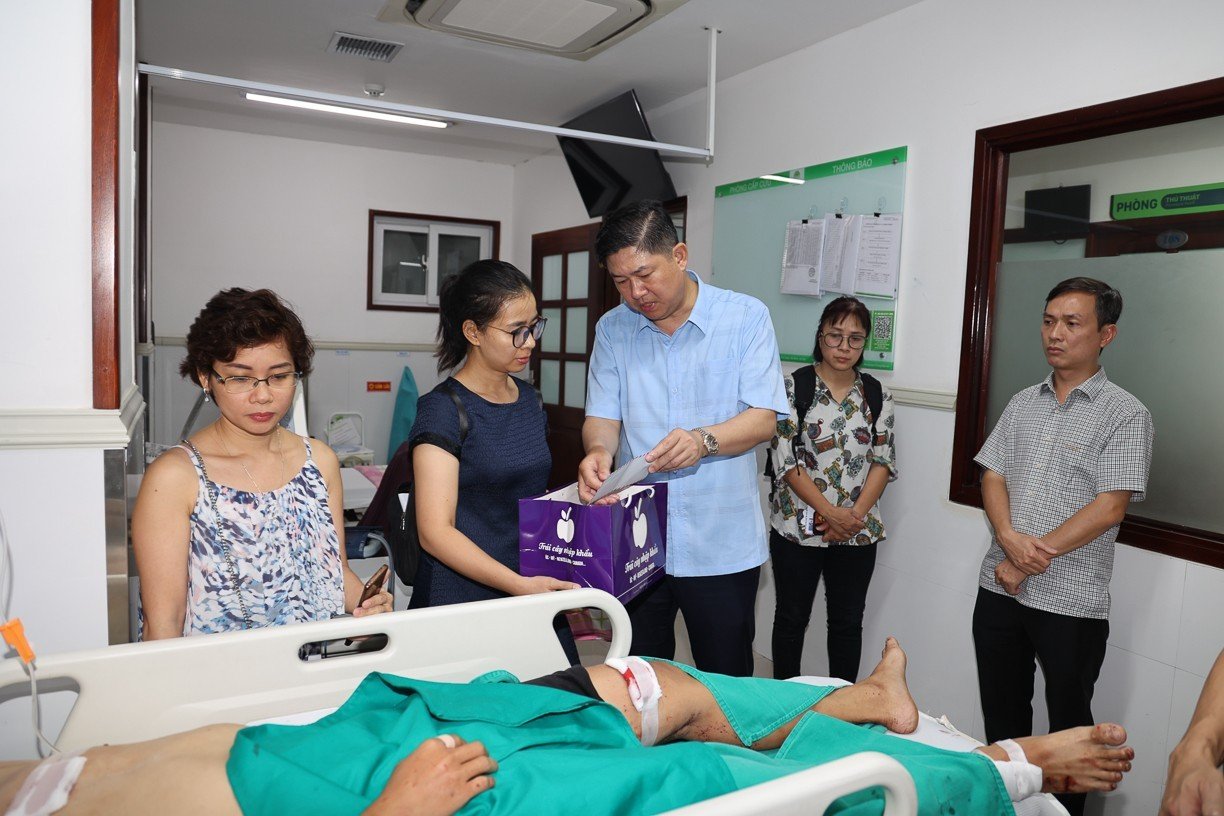 1 trong 2 bệnh nhân vụ nổ khí gas ở Hà Nội tiên lượng khả năng sống chỉ 50-60%