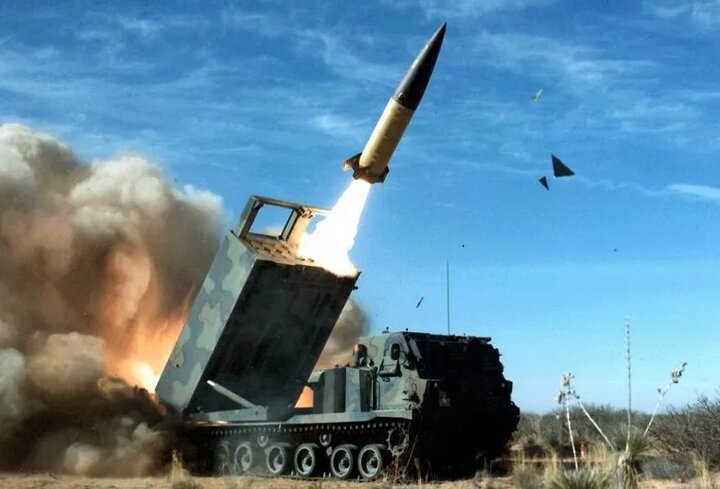 Ukraine lần đầu sử dụng tên lửa tầm xa ATACMS tấn công mục tiêu Nga