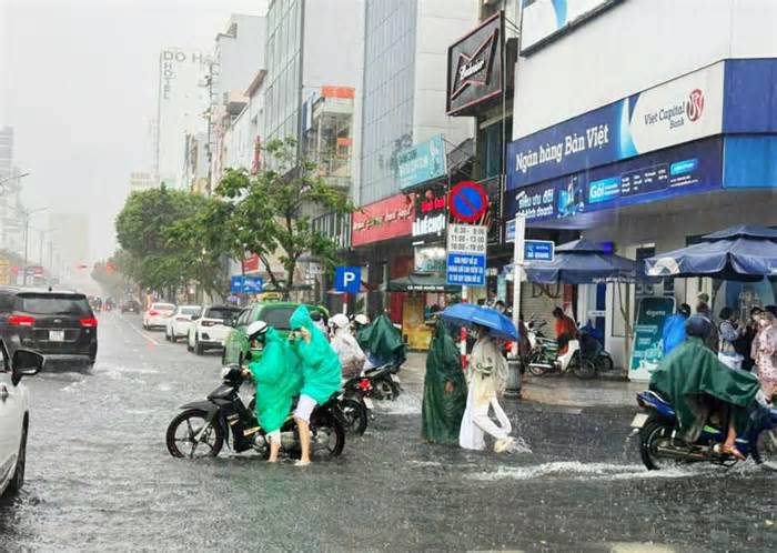 Đà Nẵng cho học sinh nghỉ ngày 13.11 vì mưa lớn có thể gây ngập
