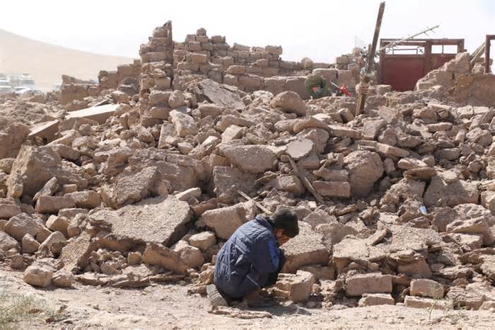 Gần 2.500 người chết do động đất, Afghanistan không nhận được nhiều hỗ trợ quốc tế