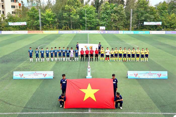 ‘Đại tiệc’ bàn thắng trong ngày khai mạc giải bóng đá sinh viên khu vực Nam Trung bộ - Tây Nguyên