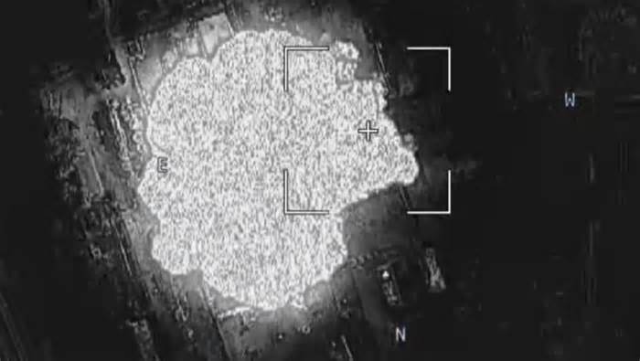 Đài Nga đăng video Matxcơva thả bom khổng lồ xuống vùng Donbass