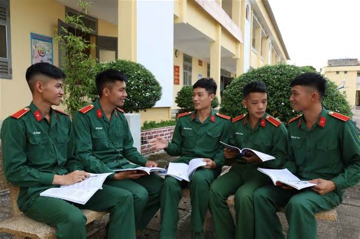 Điểm chuẩn của Học viện Khoa học Quân sự những năm qua