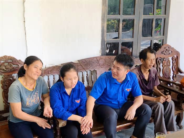 Tuổi trẻ Hà Tĩnh, Lạng Sơn hỗ trợ thí sinh có hoàn cảnh khó khăn trước kỳ thi tốt nghiệp THPT