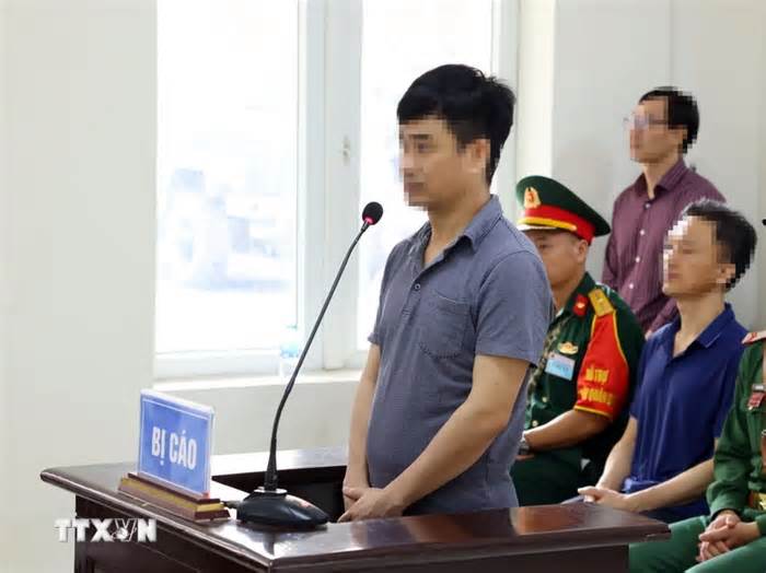 Xử phúc thẩm Phan Quốc Việt và nhóm cựu sỹ quan trong vụ án ở Học viện Quân y