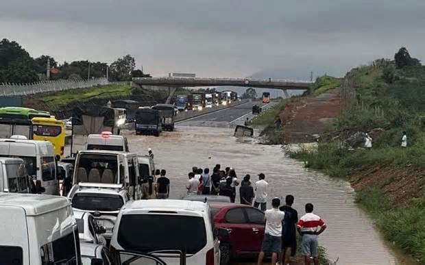 Thuê tư vấn độc lập xử lý tình trạng ngập Cao tốc Phan Thiết-Dầu Giây