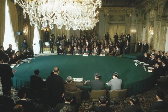 Hiệp định Paris: Hồi ức một cuộc gặp ấm lòng