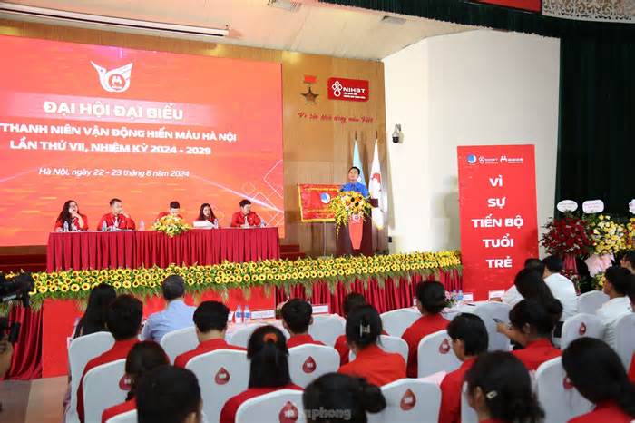 Anh Trịnh Xuân Thủy tái đắc cử Chủ tịch Hội Thanh niên vận động hiến máu Hà Nội khóa VII