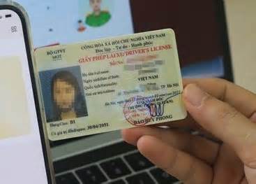 Quận đầu tiên ở Hà Nội được cấp, đổi giấy phép lái xe