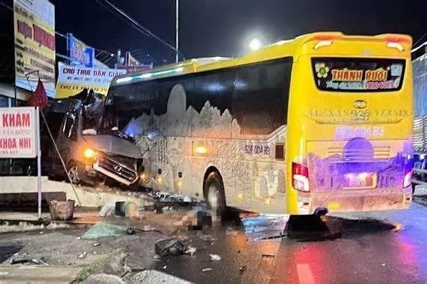 Kiểm tra toàn diện nhà xe Thành Bưởi sau vụ tai nạn ở Đồng Nai