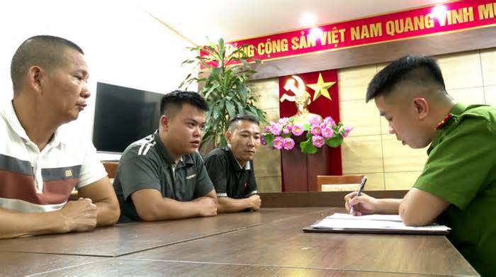 Sau chỉ đạo của Thiếu tướng Đinh Văn Nơi, khởi tố 3 kẻ hành hung xe khách