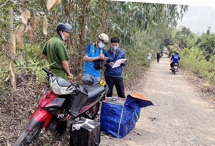 Bắt nhóm vận chuyển thuốc lá lậu có người canh đường