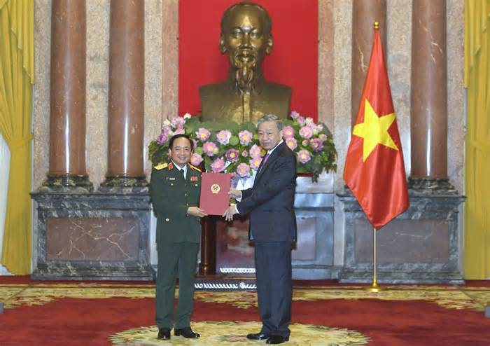 Thượng tướng Trịnh Văn Quyết giữ chức Chủ nhiệm Tổng cục Chính trị Quân đội nhân dân